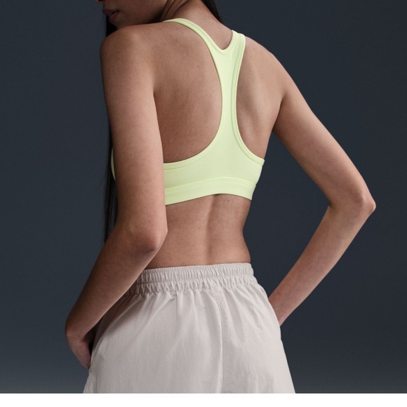 Nike Women's Sportswear Essential Mid-Rise Woven Skort - Picture 3 of 6